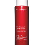 Com uma formula à base de ativos naturais, o gel Lift Minceur Anti-Capitons, da Clarins, luta eficazmente contra a celulite e a flacidez. 200 ml, €48.