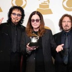 Tony Iommi, Ozzy Osbourne e Geezer Butler, dos Black Sabbath, vencedores do prémio para Melhor Atuação Metal, por ‘God Is Dead?’.