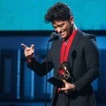 Bruno Mars, vencedor de Melhor Álbum Pop, com Unorthodox Jukebox.