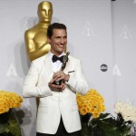 Matthew McConaughey com o Óscar de Melhor Ator por ‘Dallas Buyers Club’.