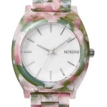 Relógio Nixon, €129,90.