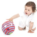 Baby Fitness Bolalon: Bola de estímulos, a partir dos 8 meses. €27,95.