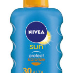 NIVEA Sun Spray Protect & Bronze FP 30, €15,59.