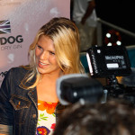 Alexandra Richards na festa do Bulldog Gin.