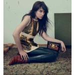 Louis Vuitton 'Series 1' by Annie Leitovitz, com Charlotte Gainsbourg.