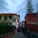 Conhecemos as novidades, como a estátua do Cristiano Ronaldo, a nova Praça do Povo e as portas pintadas da zona velha do Funchal.