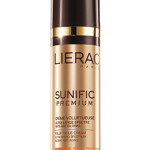 Crème Volupteuse SPF 30, da linha Sunific Premium, da Lierac. Em farmácias, 50 ml, €45.