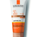 Creme Blur Lisseur Optique SPf 50+, da linha Anthelios, da La Roche Posay. Em farmácias, 40 ml, €18,67.