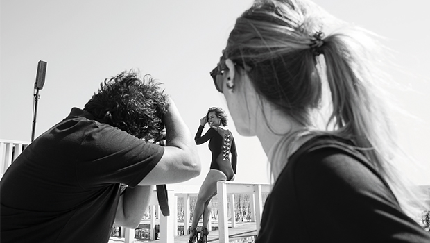 making of capa luxwoman agosto 2015 com Cláudia Vieira