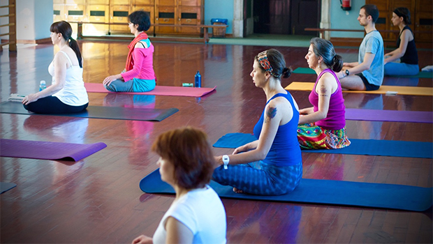 Minicurso de yoga para o verão