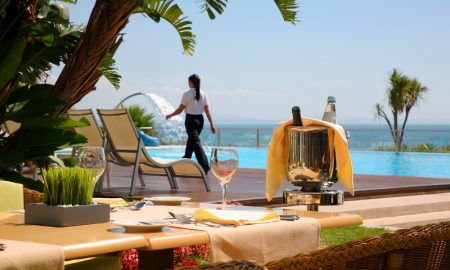 Os 10 melhores hotéis de praia de Portugal