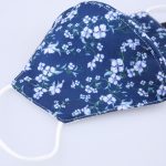 Foto B - Máscara Seaside, 6,99 euros, azul com estampado floral