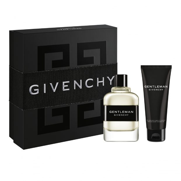 Gentleman Givenchy contém: -Eau de Toilette 100 ml -Gel de duche -Champô 2 em 1 75 ml €75