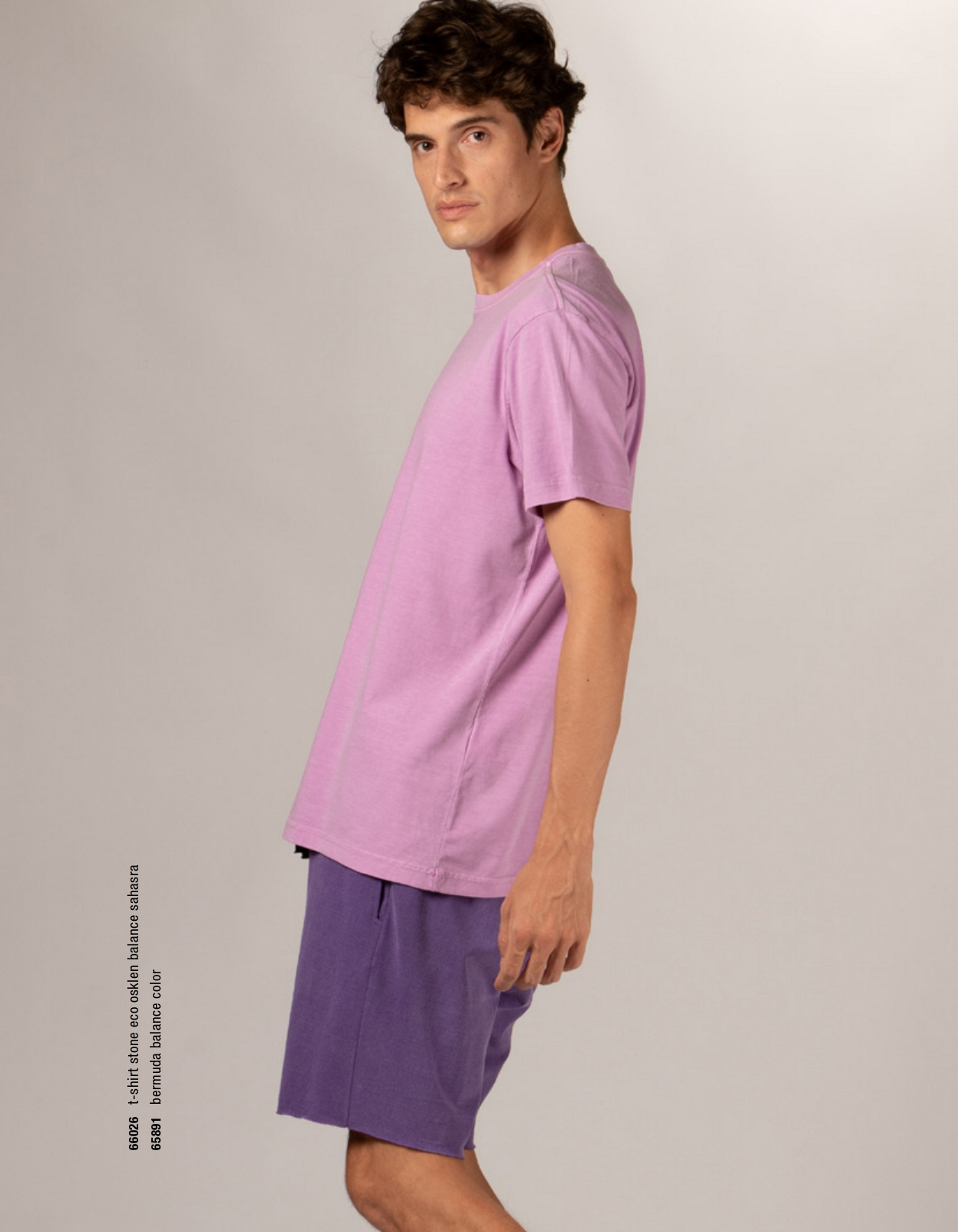 T-shirt Stone Eco B Sahasra_PVP 49€ + Bermuda Balance color_PVP 129€