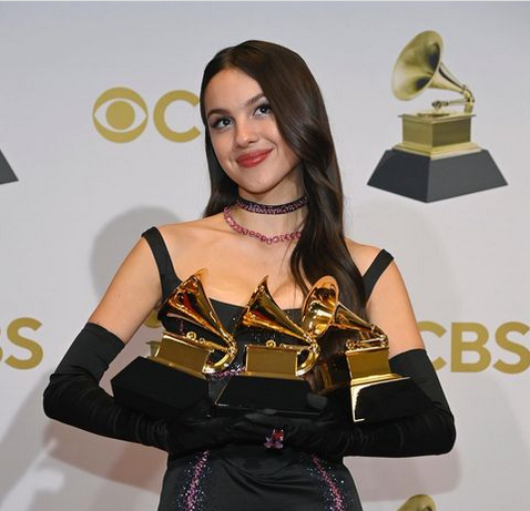 Olivia Rodrigo. @recordingacademy