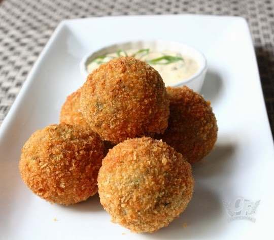 Bolinhas de alheira com Pão de Rio Maior