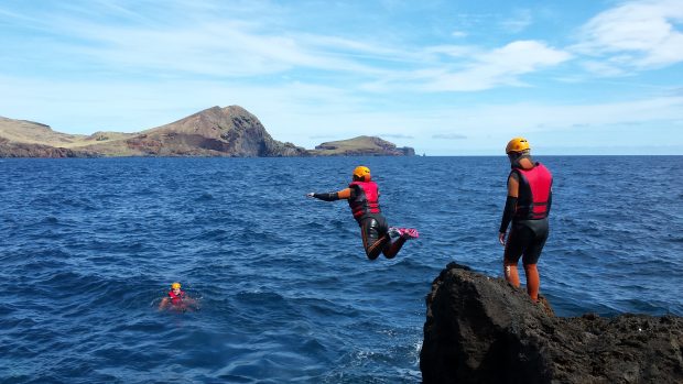 Coasteering 