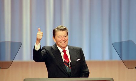 8/15/1988 President Reagan giving the "thumbs up" signal at the 1988 Republican National Convention at the Superdome in New Orleans Louisiana