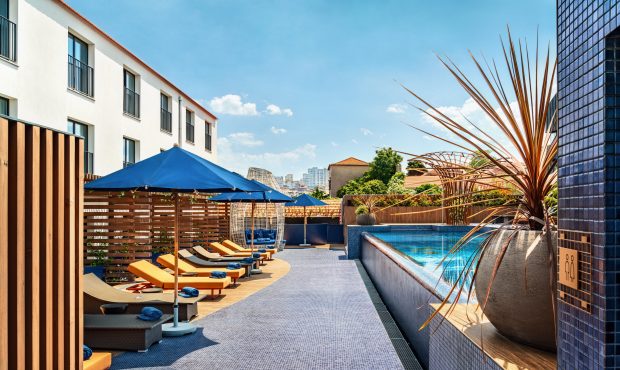 the-lodge-hotel-porto-luxury-pool-2