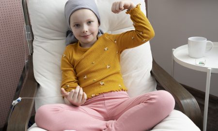 crianca-em-terapia-para-lutar-contra-o-cancer