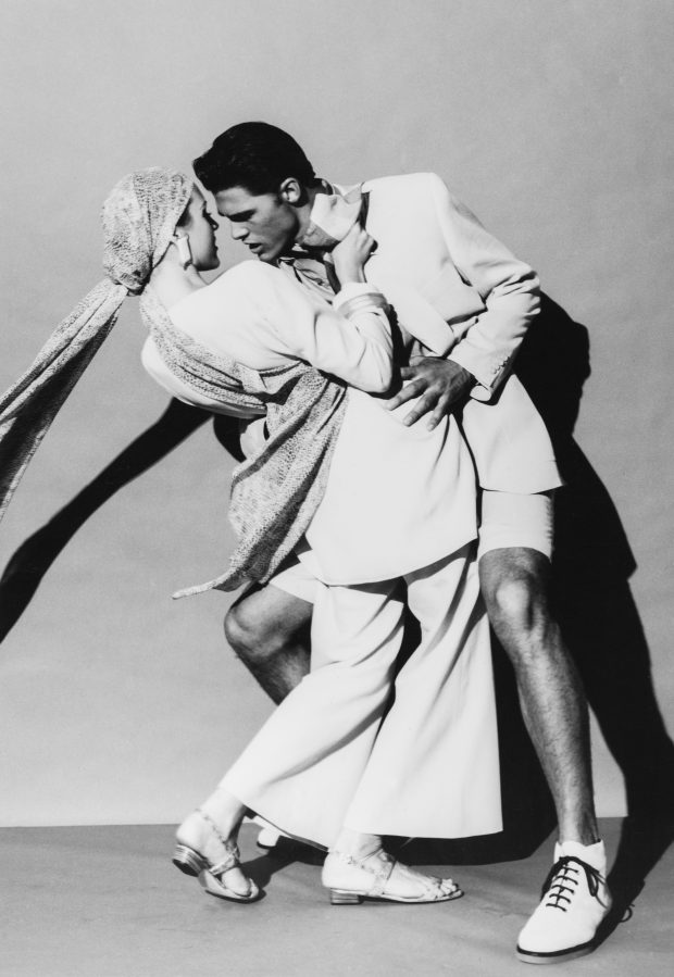 Fotografia da coleção primavera-verão 1993. © STUDIORIOLA_