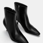 Botim de tacão de ponta , Pull & Bear, €19,99
