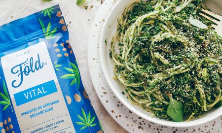 Fold Vital Canhamo Pasta com pesto de kale