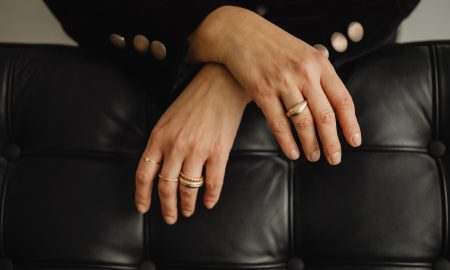 kaboompics_jewelry-photo-shoot-woman-wearing-gold-rings-and-necklace-29229